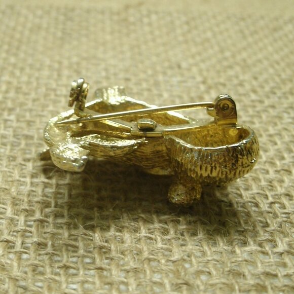 Vintage Goldtone Walrus Pin Brooch - Picture 10 of 14